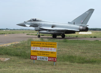 Kecskemét Flughafen kann auch zivil genutzt werden
