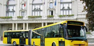 Passagier schlägt Busfahrer in Győr!