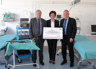 „Vier Ringe Spende“ für die Chirurgie-Abteilung des Győrer Krankenhauses