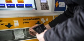 Schnellerer Ticketkauf in Tatabánya Bahnhof