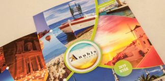 Große Katalog Präsentation bei Anubis Travel
