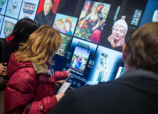 Die weltweit größte Museum LCD-Wand im Szépművészeti in Budapest