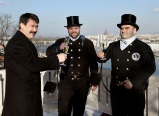 Neujahrsgrüsse von den Schornsteinfegern