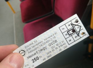 Bustickets sind am Fahrscheinautomat bis zu 50% günstiger als beim Fahrer