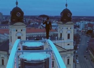 Krass! Der Regenschirm Mann!