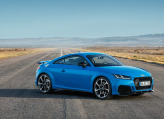 Der neue Audi TT RS Coupé und der neue Audi TT RS Roadster aus Ungarn
