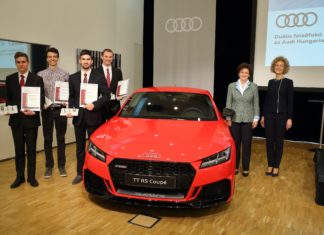 Audi Hungaria: Erster Jahrgang absolviert duale Hochschulausbildung