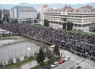 Großer Andrang beim Ostersegen in Csíkszereda/Siebenbürgen