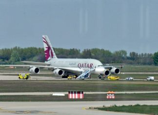 Wegen medizinischem Notfall: Airbus A380 landet erstmals in Budapest