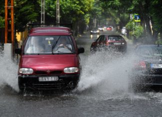 Gewitter mit Starkregen in Budapest