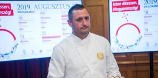 Das ist der Kuchen das Landes und der zuckerfreie Kuchen