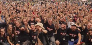 Ungarns größter Flashmob: Mega Musikband in Kecskemét