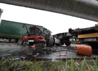 Tödlicher LKW-Unfall auf der M0 bei Gyál