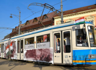 Revolutionäre Straßenbahn fährt in Debrecen