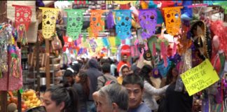 Guanajuato / Mexico: Strassenmalerei-Event so bunt wie die Stadt