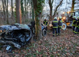 Raserei auf Ungarns Strassen: Wieder zwei Todesopfer bei Verkehrsunfall in Zalaegerszeg!