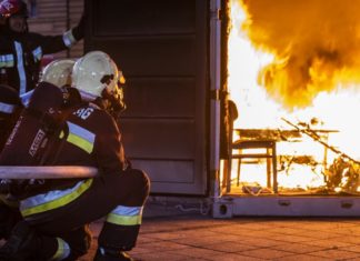 Aufklärung in Budapest: Brände vermeiden in der Adventszeit
