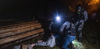 Spezialeinheit kann Drogendealer festnehmen! Über 1 kg Marihuana dabei