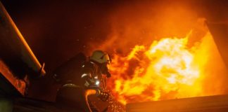 Verheerende Kettenreaktion in Budapest: Mehrere Häuser in Flammen!