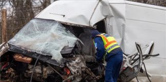 Zwei Menschen starben bei Frontalcrash in Dunaszentgyörgy!