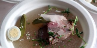 Lecker war´s: Kocsonyafesztivál in Miskolc