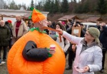 Altweiber auf Ungarisch – Auch eine Art von Karneval in Parádsasvár