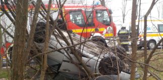 Auto überschlägt sich in der nähe von Farmos!