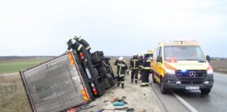 Orkanböe pustete LKW um!