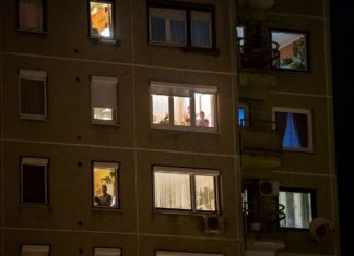 Applaus für Gesundheitspersonal Ungarns