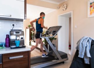 Quarantäne: Athlet bekommt Laufband für Zuhause