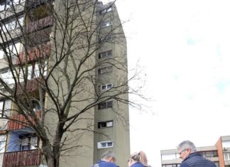 108 Menschen evakuiert: Polizei sucht nach Ursache einer Explosion in Vác