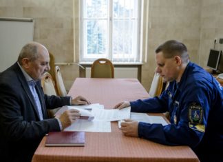 Militärische und polizeiliche Unterstützung in ungarischen Krankenhäusern