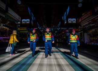 Kontrollen der Ausgangssperre: Ungarn greift durch!