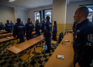 Polizei wird auf die Ausgangssperre vorbereitet