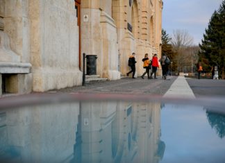 Unis in Ungarn dicht: Letzte Studenten verlassen die Universitäten