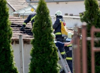 Feuertragödie in Ceglèd: Dreijähriges Kind wurde bei einem Brand getötet