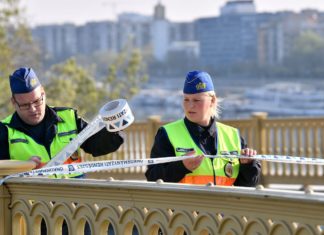 Erste Absperrmassnahmen für die Ostertage in Budapest