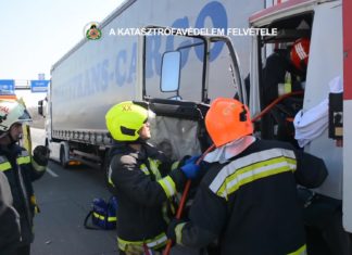 Dramatische Rettungsaktion auf Budapester Autobahn! LKW-Fahrer eingeklemmt