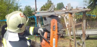 Feuerwehr rettet Kuh aus „Kuh-Fessel“!