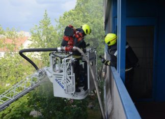 Mehframilienhaus Budapest: Wohnung ausgebrannt!