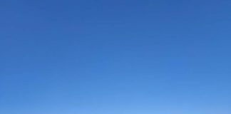 Traktorbrand gefährdet auch Umgebung