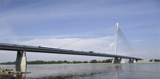 Neue Donaubrücke bei Komárom wurde übergeben