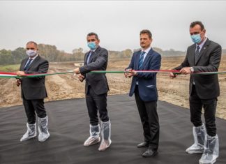 Finanzhilfe von vierhundert Millionen Forint im Fischereiforschungsinstitut in Szarvas