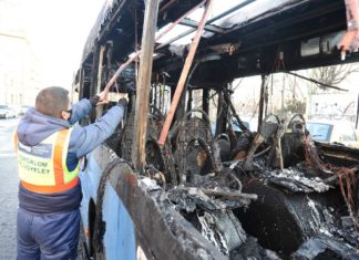 Bus im III. Bezirk in Vollbrand!