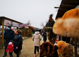 Ein Gang über den Markt von Káptalantóti