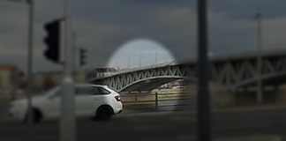 Video: Mann fällt in die Donau