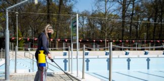 Bäder bereiten sich in Ungarn für die Öffnung vor