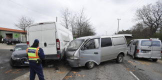 Crash mit vier Fahrzeugen in Gyömrő!