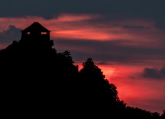 Sonnenuntergang in Salgótarján