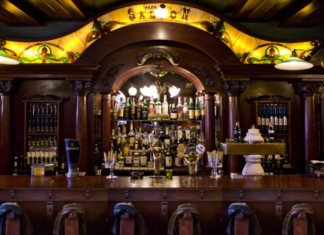 Essen wie im Wilden Westen in Ungarn – Papa Joe’s Saloon & Steakhouse